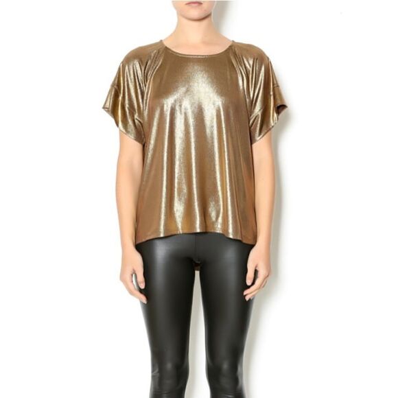 🔅🆕🔅✨Metallic Gold Round Neck Short Sleeve Top by Ellison✨ - Picture 1 of 10